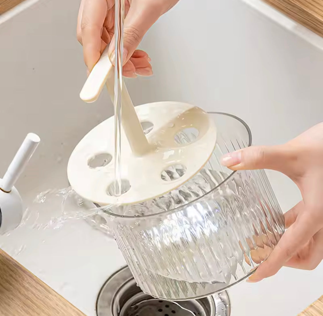 Translucent Meatball Maker, Kitchen Extruded Meatball Making Tool, Meat Ball Maker Mold, Plastic Meatball Shaper Translucent Meatball Maker, Kitchen Extruded Meatball Making Tool, Meat Ball Maker Mold, Plastic Meatball Shaper